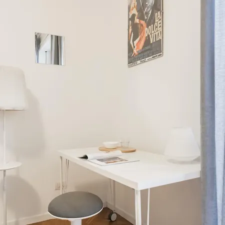 Easylife - Di Stile In Buenos Aires Milan